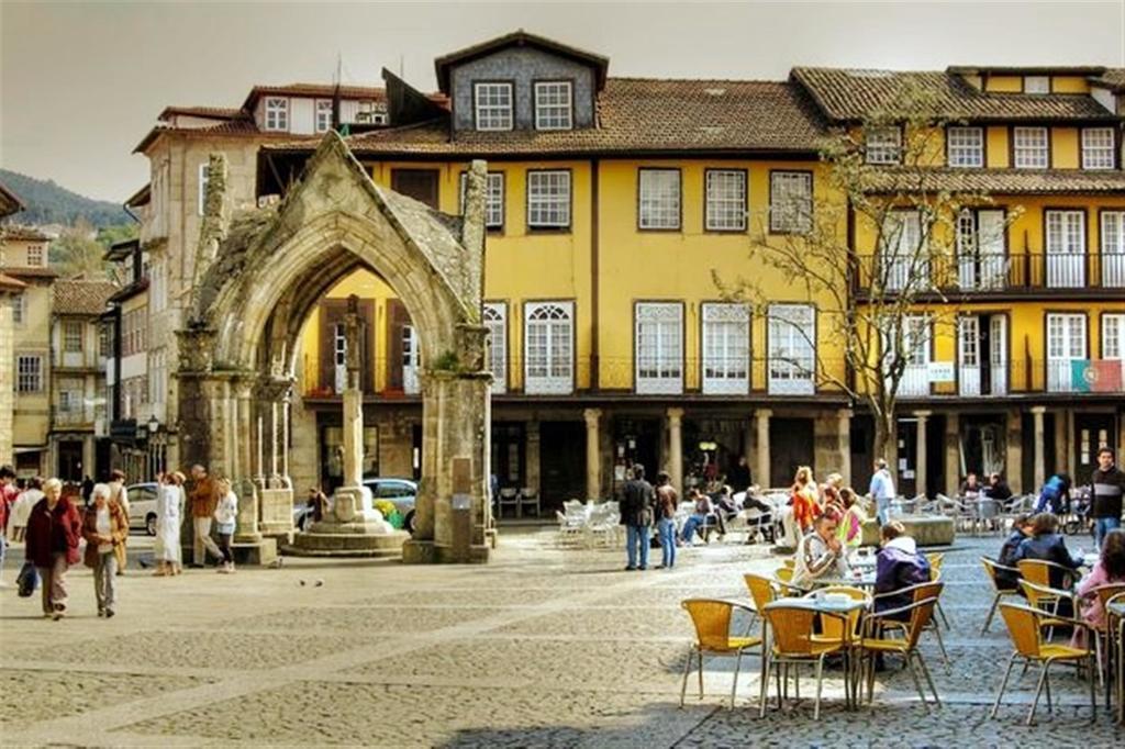 Affittacamere Casa Do Piano Longos Esterno foto